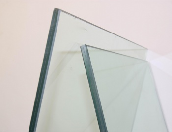  Laminated Glass with PVB Interlayer	