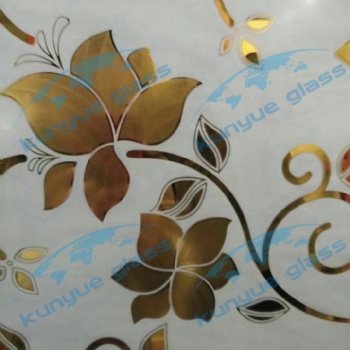 酸洗冰花镀亮金黄玻璃